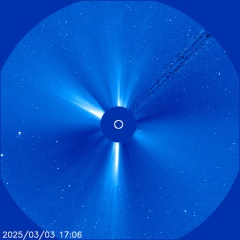 Images of the solar corona